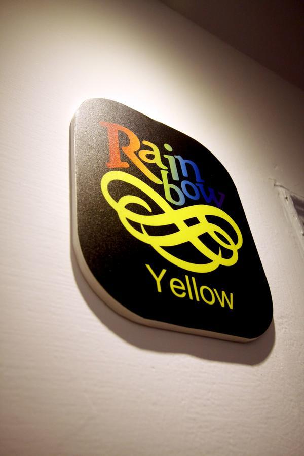 Color House Hostel Taichung Ruang foto