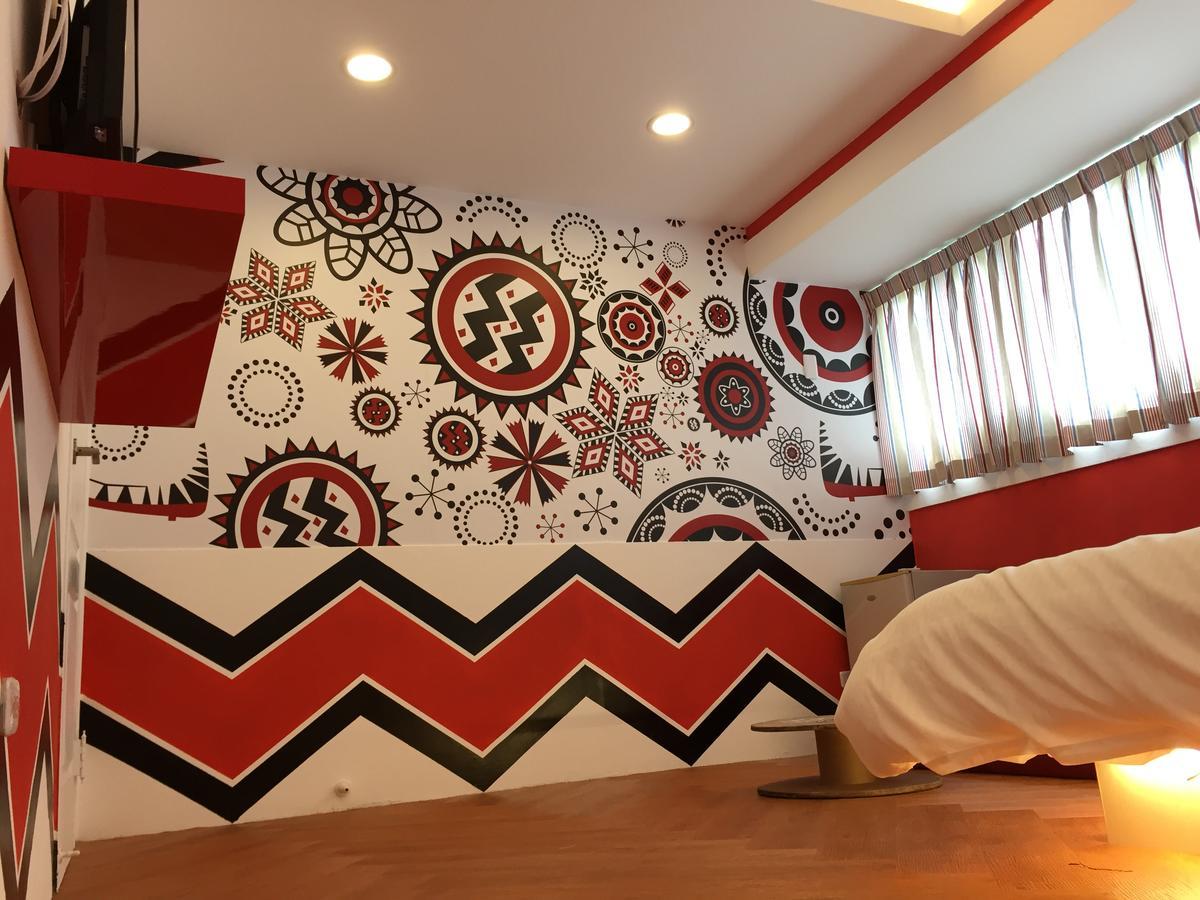 Color House Hostel Taichung Ruang foto